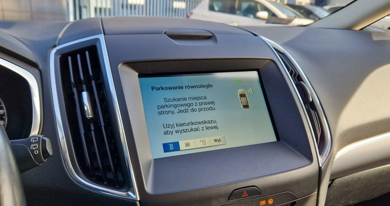 Ford S-Max cena 69900 przebieg: 153976, rok produkcji 2017 z Boguchwała małe 436